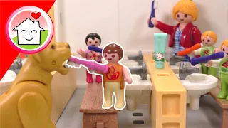 Playmobil Familie Hauser - Zähne putzen im Kindergarten mit Anna - Kindergartengeschichten