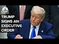 Download Lagu President Trump signs executive orders — 9/19/2025
