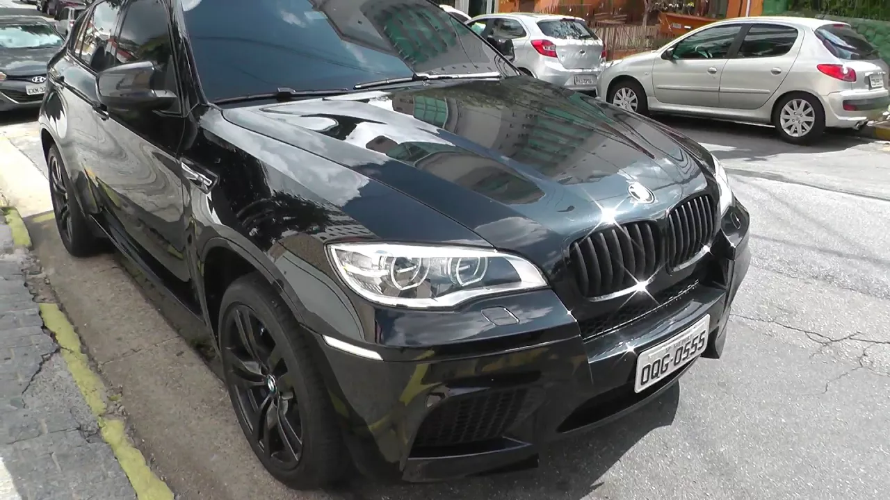 BMW X6 M, monstro com 555 cv // Caçador de Carros