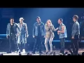Carrie Underwood Sings Happy Birthday to Jordan Knight on NKOTB's Total Package Tour