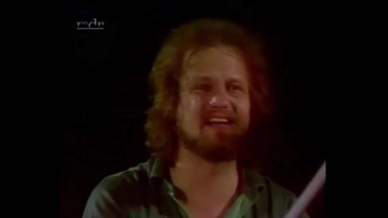 Holger Biege - Reichtum der Welt (Live Version) Holger Biege - Reichtum der Welt (Live Version)