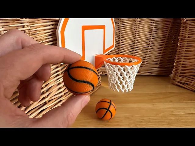 Basket Smalls (Backboard) video thumbnail