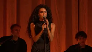 Olivia Dean - A Couple Minutes (Live from The MOBO Awards 2026)