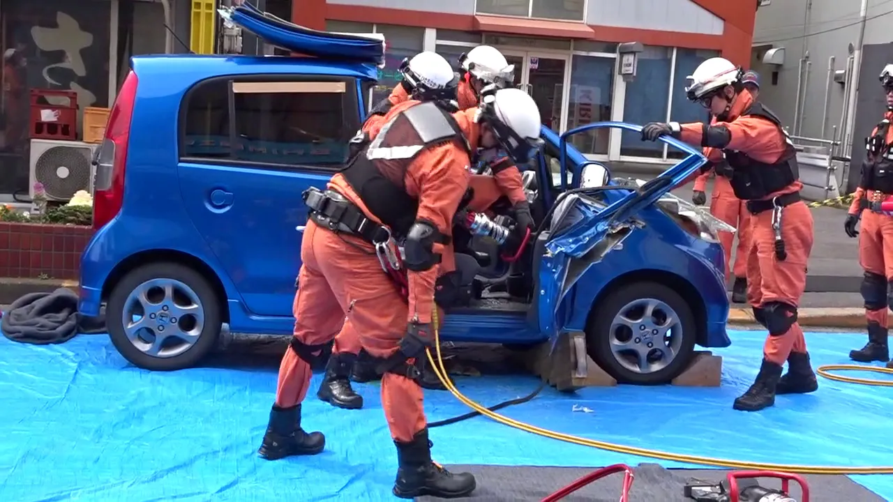 🚒＃レスキュー出動！　②【2019-3】🌟車を破壊して救出せよ！！(デモ)　＃レスキュー隊＃交通事故＃車両破壊＃事故救出＃消防＃交通救助＃車両救助＃レスキュー