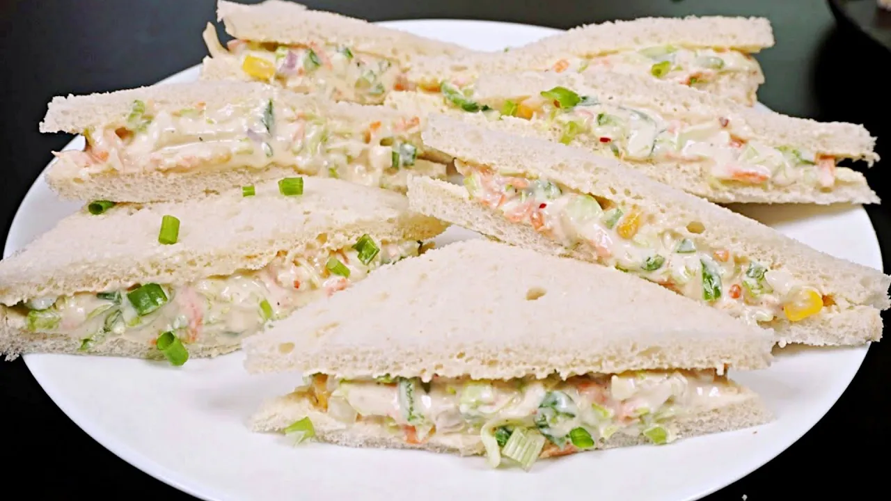 Easy & Quick 5 Minutes Mayonnaise Sandwich - Veg Mayo Sandwich   Kanak