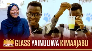 GLASS YA JUISI YAINULIWA BILA KUSHIKWA NA BOOM, WANAVYUO WAVURUGWA WAKIANGALIA