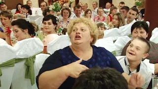 Українські пісні за столом на весіллі Музиканти на весілля 