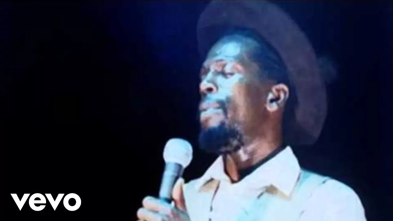 Gregory Isaacs - Poor and Clean