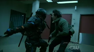 Arrow season 6-Deathstroke Slade Wilson vs Jackals Action scene