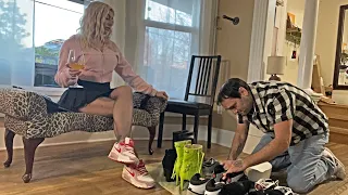 Polishing Domineering Goddess Miley S Shoes  Polishing Domineering Goddess Miley S Shoes