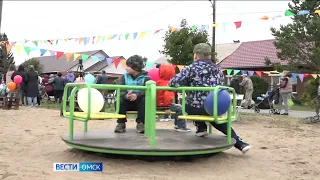 В одном из омских поселков намерены расширить детскую площадку