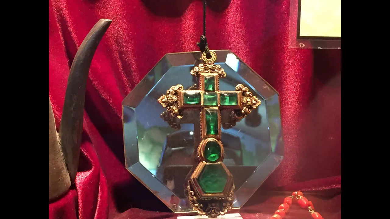 10 Sunken Treasures Waiting To Be Found