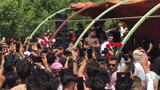 المطرب عباس الصغير    شكد احبك يا اناني    في كلية بلاد الرافدين دندنها