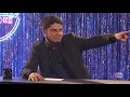 El Niño de la Hipoteca versiona "COMO UNA OLA" | Parking Karaoke | Playz
