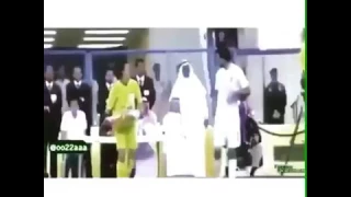 مشجع هلالي يبغى السومه 