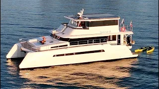 Boat export and Cruising Tropical Islands.