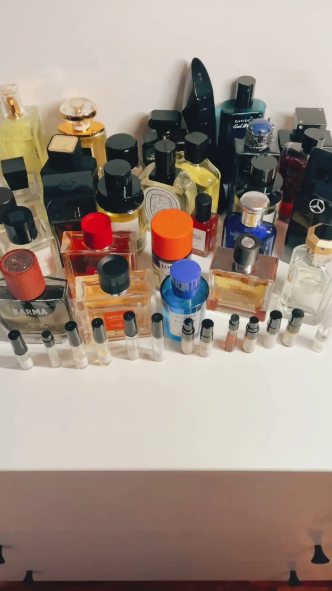BLOQ.01 (Modular Perfume Tray Organizer)