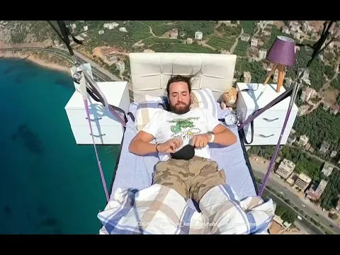 Download MP3 Air bed: When a Turkish paraglider takes a nap
