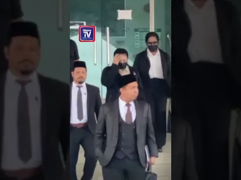 Peniaga dalam talian didakwa berlagak seperti perempuan