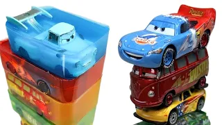 Lightning McQueen & Mater Disney Cars! Satisfying Jelly Cutting Tomica Edition