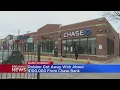 Robber gets away with about 100 000 from Near West Side Chase Bank