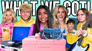 WHAT WE GOT FOR CHRISTMAS 2025!! *HAUL* 🎄🎀