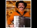 Download Lagu Quim Barreiros - O melhor dia para casar