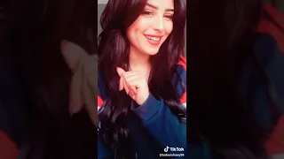 فى المشى وفى الحركات ضربوا بيا المثل دندنها