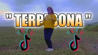 Download TERPESONA AKU TERPESONA ketika dinyanyikan oleh Gadis SMP \ MP3