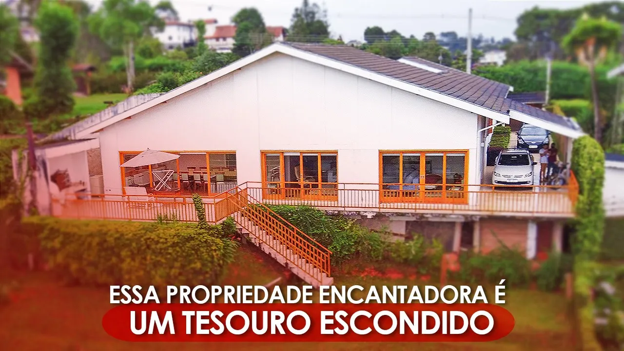 Video do Imóvel: Busca localização, conforto, praticidade e vista de tirar o folego? Lhe apresento esse belíssimo imóvel térreo!