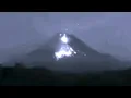 Download Lagu BARU !! SEMBURAN LAVA GUNUNG MERAPI MENCAPAI JARAK LUNCUR 1800 M.