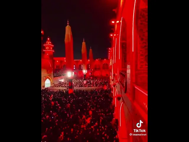 ⁣لحظة ذكر المؤذن لأمير المؤمنين في ايام شهادته ..