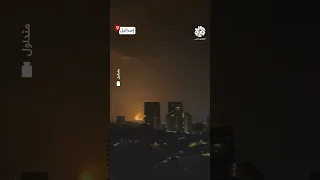 أحدثت حالة من الهلع والخوف لحظة سقوط متزامن لعدد من الصواريخ الإيرانية في وسط إسرائيل  أحدثت حالة من الهلع والخوف لحظة سقوط متزامن لعدد من الصواريخ الإيرانية في وسط إسرائيل