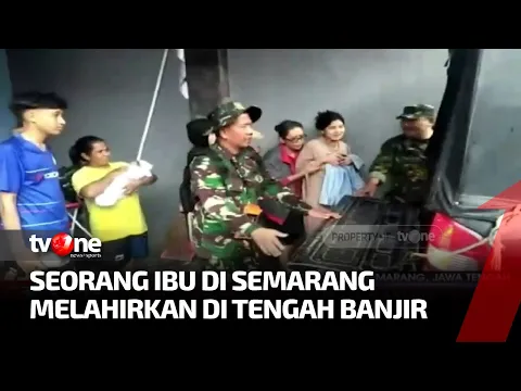 Dibantu Tetangga, Seorang Warga Melahirkan di Tengah Bencana Banjir