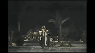 محم د عبد الوه اب مع أسمهان أوبريت مجنون ليلى نظم أحمد شوقي فيلم يوم سعيد ١٥ يناير عام ١٩٤٠ 