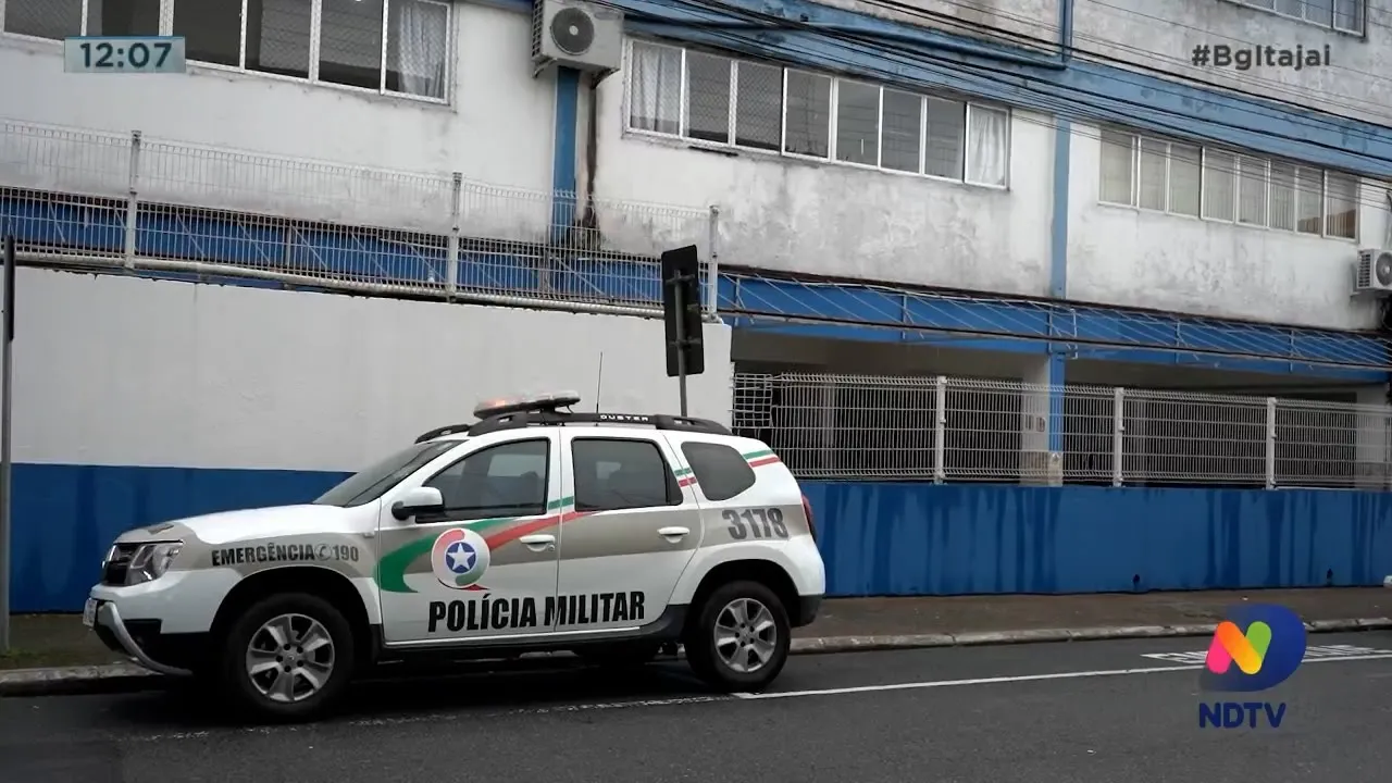 Balneário Camboriú executa plano de segurança escolar