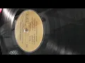 Pumpuang Duangjan - Lukthung pop