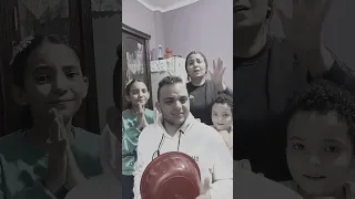 اه اه وانا بتمشى ف تل ابيب دندنها