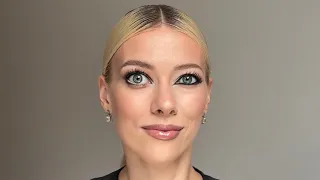 How To Change Your Eye Shape With Makeup? | Elena Rachitskaya