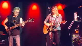 bad moon rising by creedence clearwater revival cover by amy stephan and company