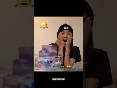 Lisa feeling home alone in their live 😂 #lisa #jisoo #jennie #rosé #blackpink #shorts