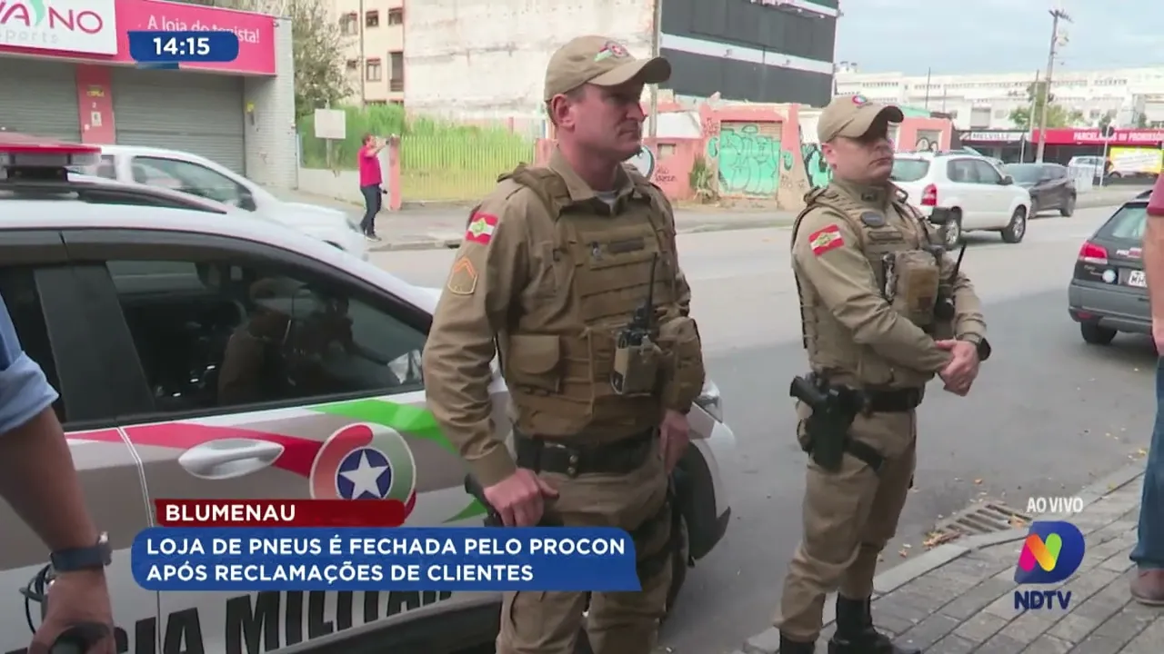 Loja de pneus em Blumenau é fechada pelo Procon após reclamações de clientes