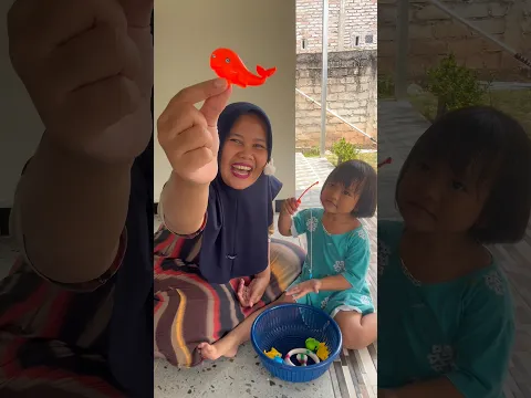 Learn colors by fishing | Mengenal warna hewan laut #shorts #colors #warna #fishing #memancing