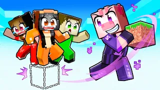ENDER HOLKA úplně ROZDRTILA BLOCK všech KLUKŮ v Minecraftu!