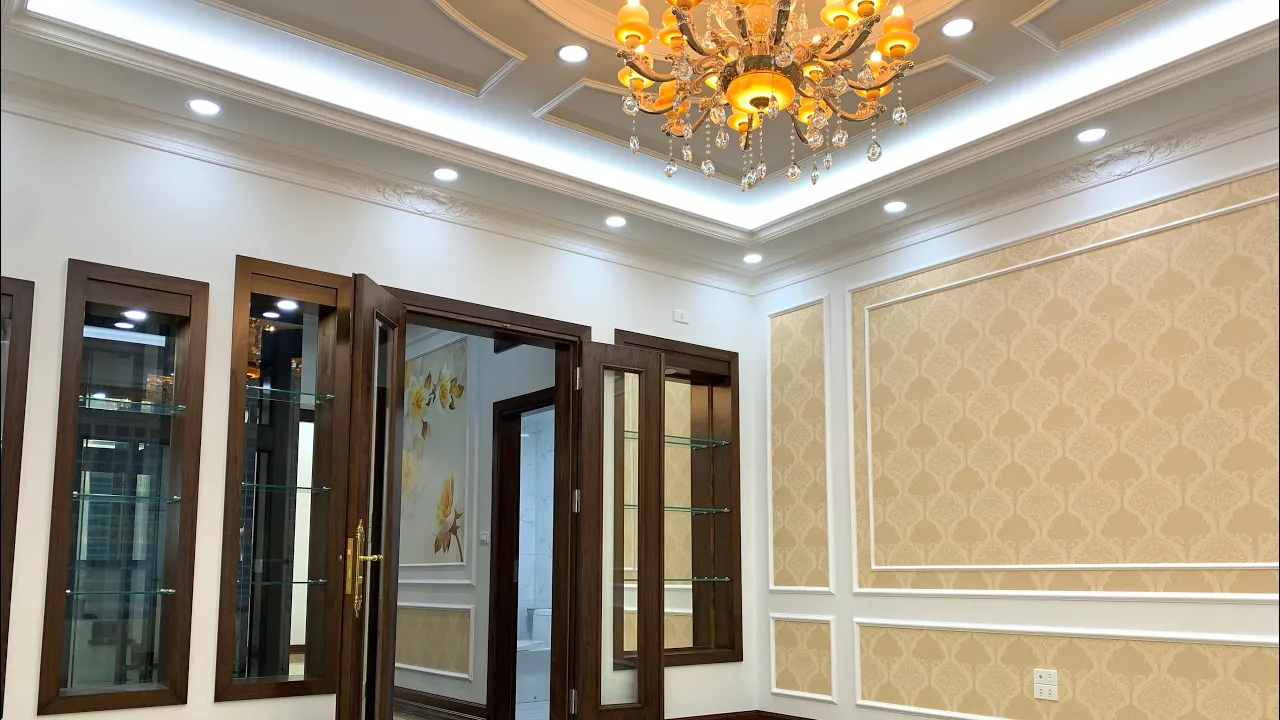 BÁN NHÀ CẦU GIẤY QUẬN CẦU GIẤY HÀ NỘI ĐƯỜNG RỘNG CÓ VỈA HÈ Ô TÔ TRÁNH MẶT TIỀN 5M CÓ THANG MÁY