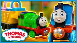 Thomas and Percy Love to Deliver! | Thomas & Friends: Watch Out Thomas