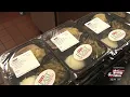 H-E-B employees volunteers prepare holiday meals
