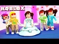 Roblox Adventures - THE PALS GO TO PRINCESS SCHOOL Royale High School