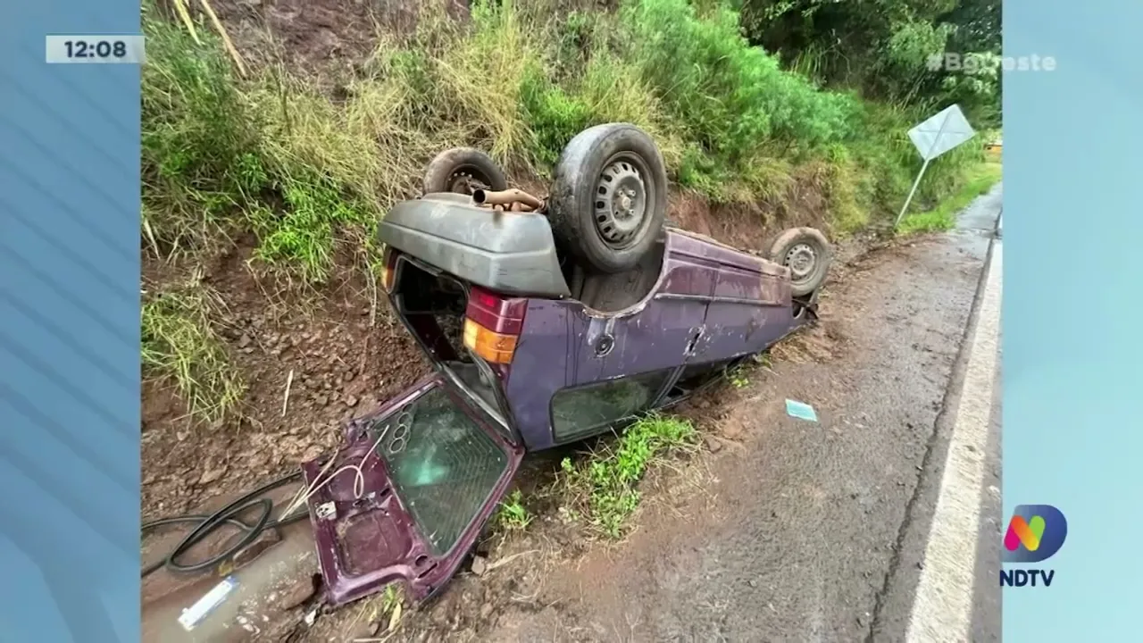 Motorista fica ferido depois de capotar carro entre Maravilha e Tigrinhos