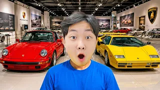 Yejun Visit Car Museum for Kids Educational Vehicles Playground